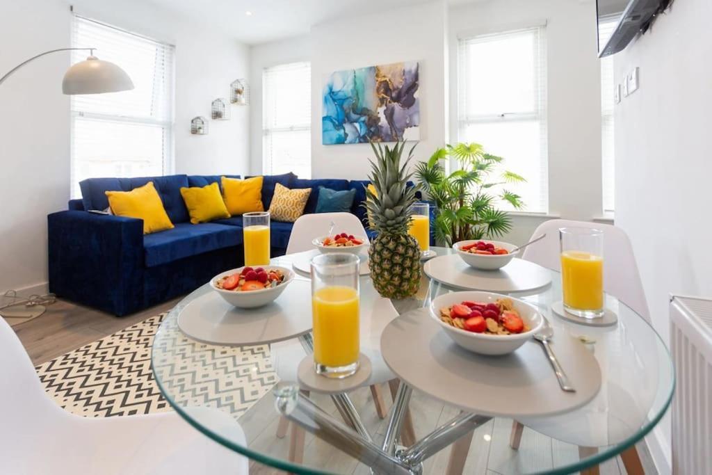 2 Bed Apartment Near The Beach ساوثيند أون سي المظهر الخارجي الصورة